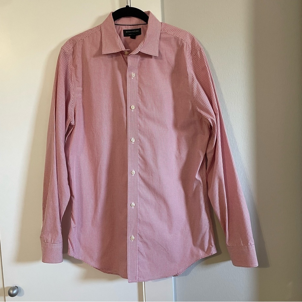 Banana Republic Button Up size M like new​​​​​​​